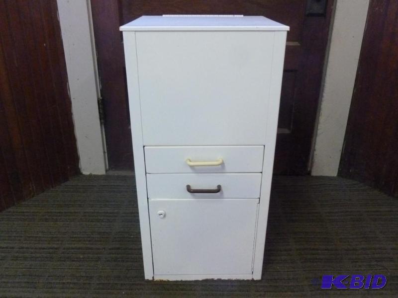 lot 186 image: Heavy duty two drawer steel storage cabinet w...