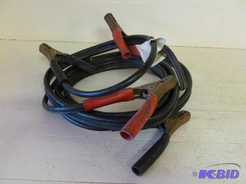 lot 191 image: A set of heavy duty all copper jumper cables,...