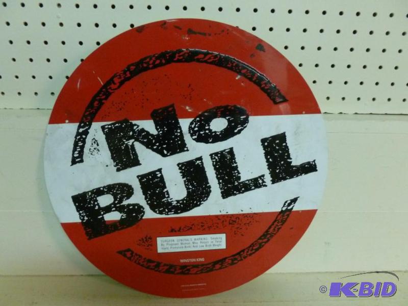lot 207 image: Collectible Winston King " No Bull "...