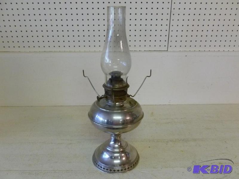 lot 92 image: Large Antique B&ampH oil lamp that measures ...