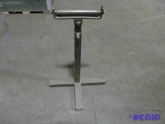 lot 108 image: Adjustable Product Stand  Features & Note...