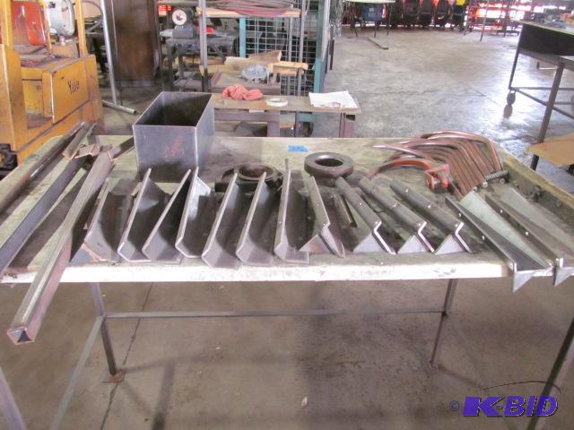 lot 29 image: Misc. Metal Pieces  Features & Notes   I...