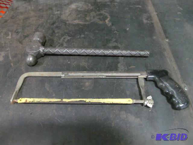 lot 86 image: 1 Hacksaw & 1 Steel Hammer  Features &...