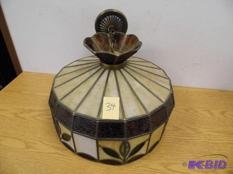 lot 34 image: Stained Glass Hanging Light