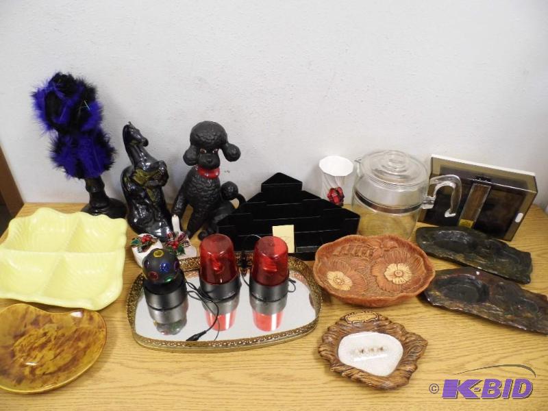 lot 50 image: Misc items