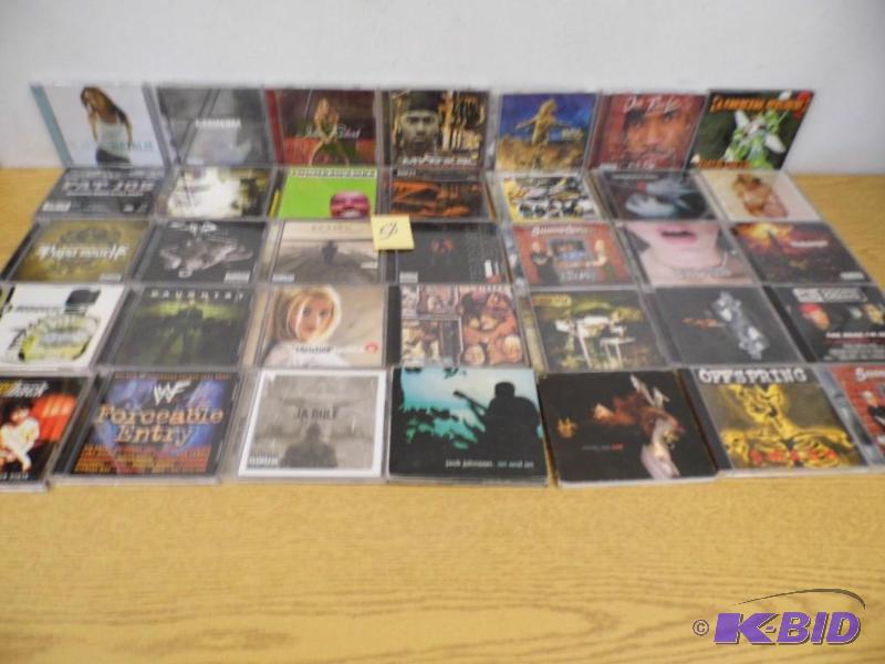 lot 58 image: 35 CDs