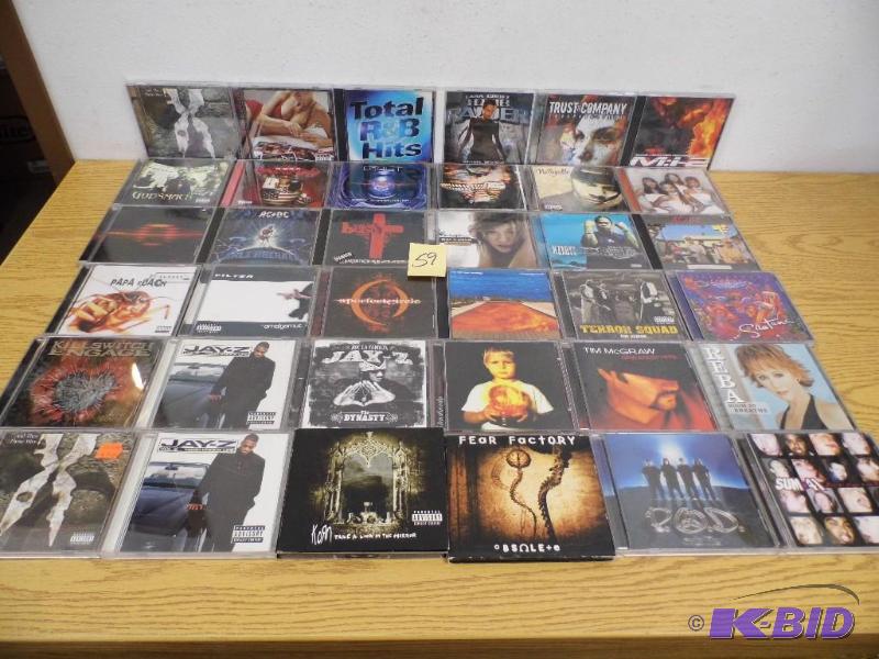 lot 59 image: 36 CDs