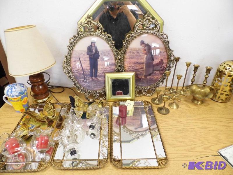 lot 87 image: Home Dcor