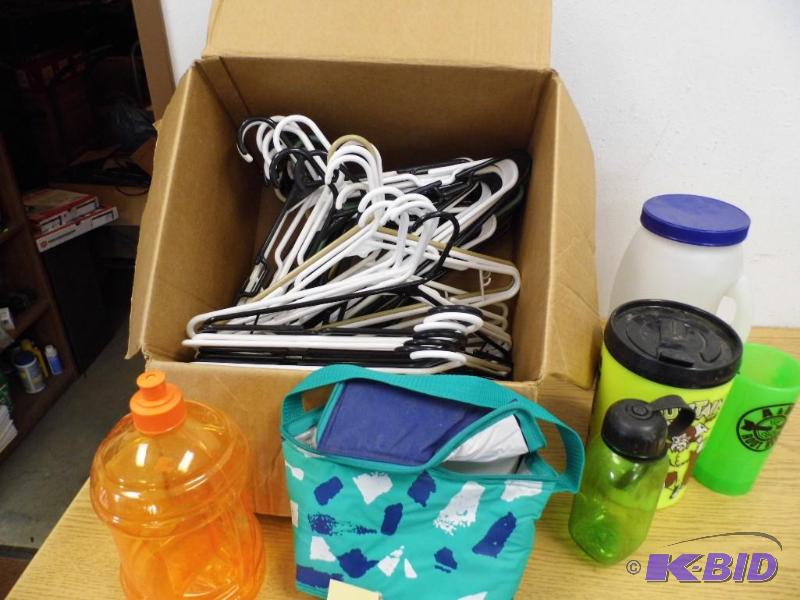 lot 98 image: Hangers with Plastic Mugs & Bottles