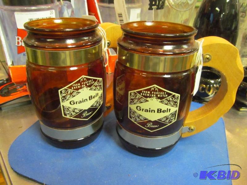 lot 26 image: RARE Vintage Grain Belt Beer wooden handled beer mugs