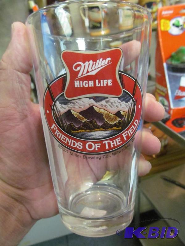 lot 29 image: 2001 Collectable Miller Beer Glass