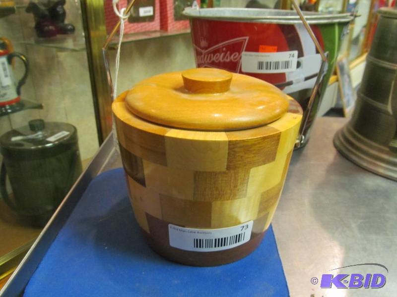 lot 73 image: Vintage Solid Wood Ice Bucket