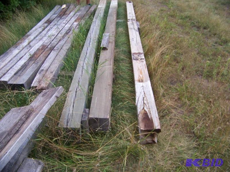 lot 14 image: 16 6 x 6 treated posts