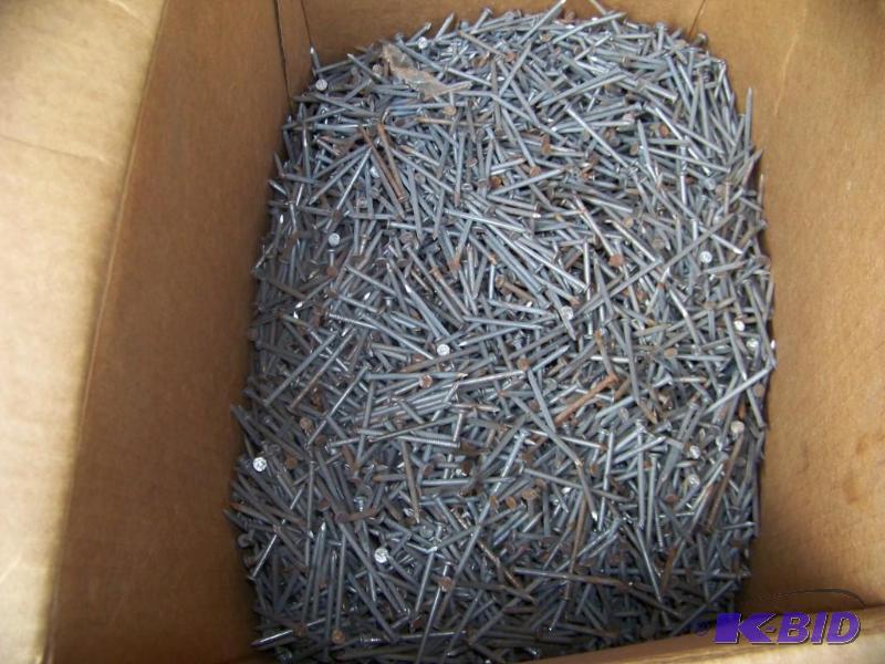 lot 44 image: 8 Penny Nails