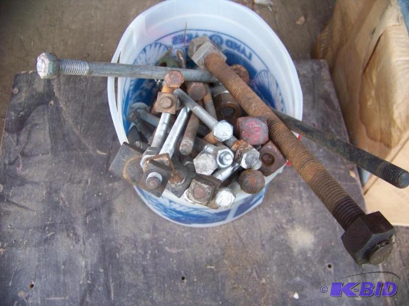 lot 46 image: Assorted Bolts