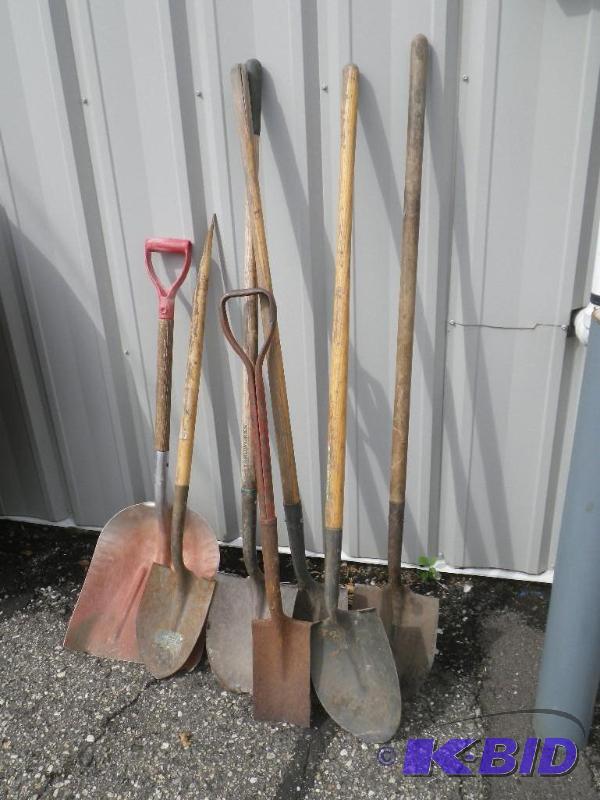 Shovel lot...