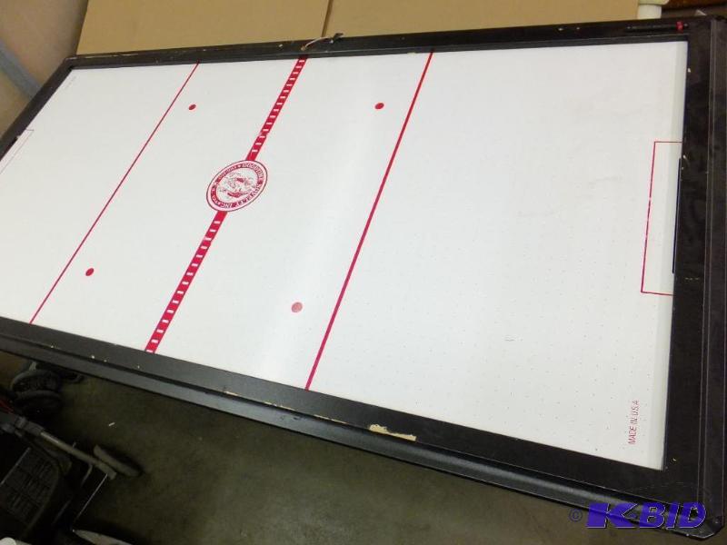 lot 61 image: Air Hockey Table