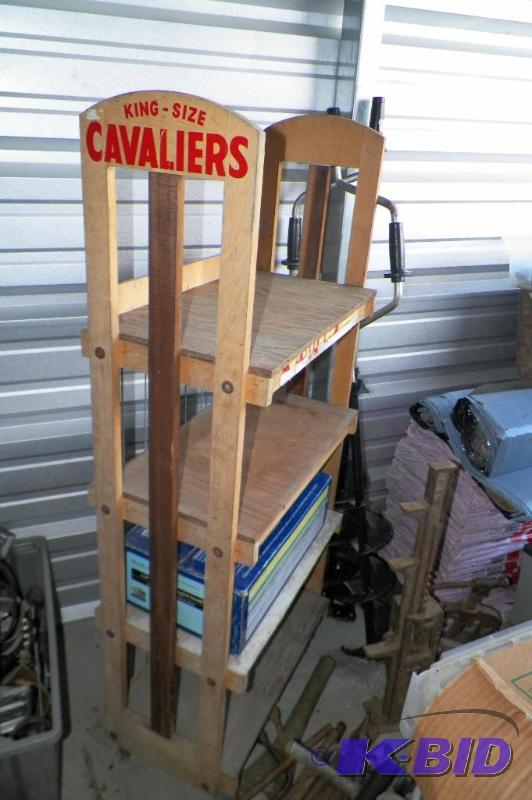 lot 27 image: Cavalier Cigarette Shelf