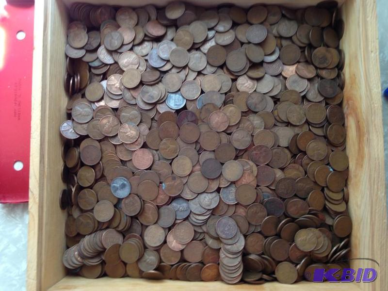 lot 5 image: 2500 Wheat Back Pennies