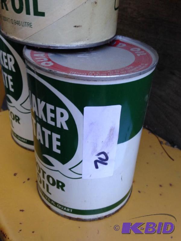 lot 70 image: 3 Full Quaker State Oil Cans