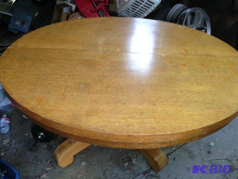 lot 72 image: Antique Kitchen Table