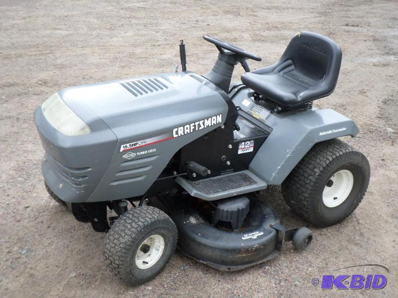 lot 7 image: Craftsman Hydro-Drive Tractor, 42" Mower...