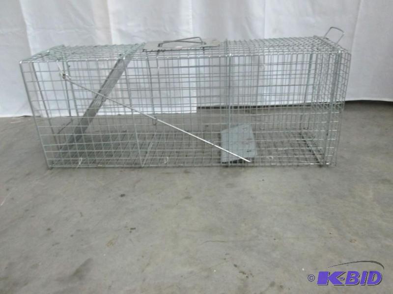 lot 15 image: Large Live Animal Trap