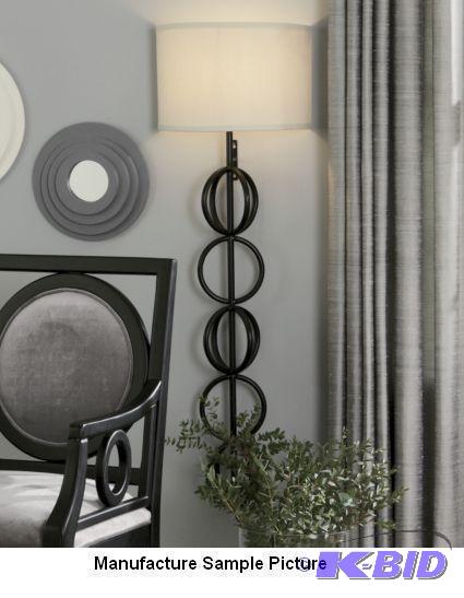 Circle Wallchiere - The half-circle fabric sh...