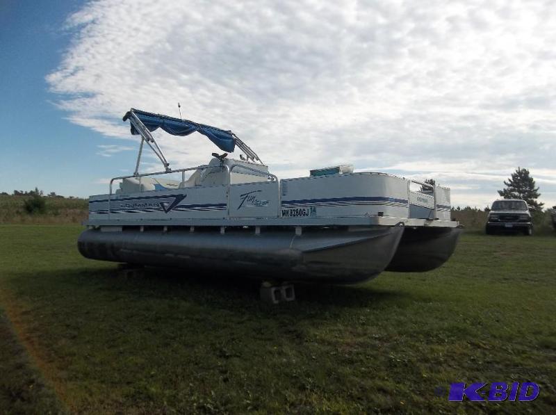 Grumman Pontoon