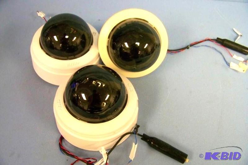 lot 7 image: (3) Pelco Indoor Dome Cameras w360 degree Pan and 140 degree tilt