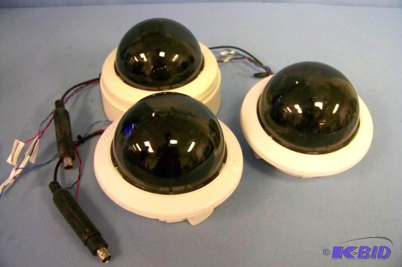 lot 8 image: (3) Pelco Indoor Dome Cameras w360 degree Pan and 140 degree tilt