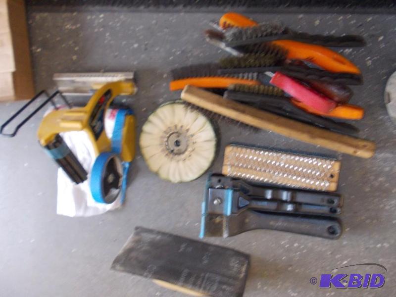 lot 19 image: Box Lot - Scrapers, Wire Brushes, Masking Too...