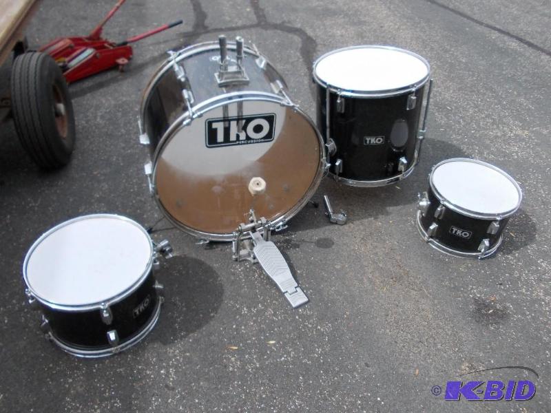 lot 22 image: TKO Brand Drums (2-Toms, Bass, Floor Drum Wit...