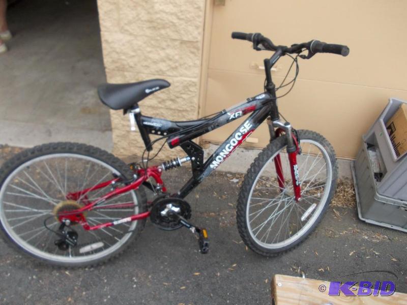 lot 24 image: Mongoose SA-75 21-Speed 26" Mountain Bik...
