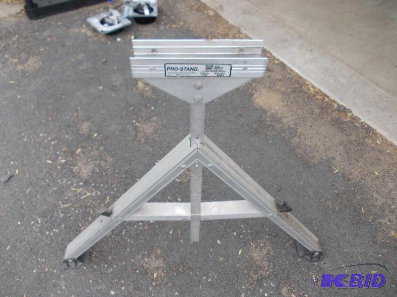 lot 45 image: TapCo Aluminum Stand (Material Handling)...