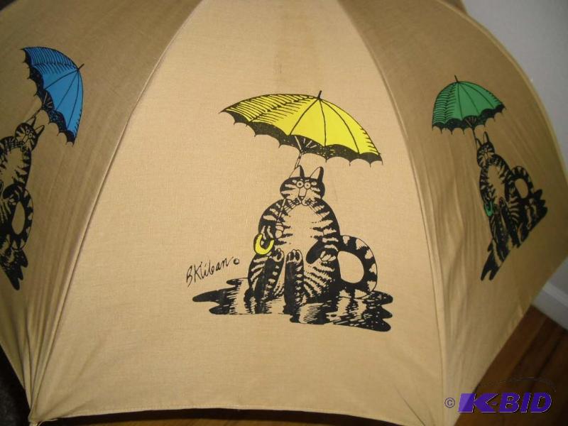 lot 20004 image: Classic B Kliban Cat Umbrella Wood Handle