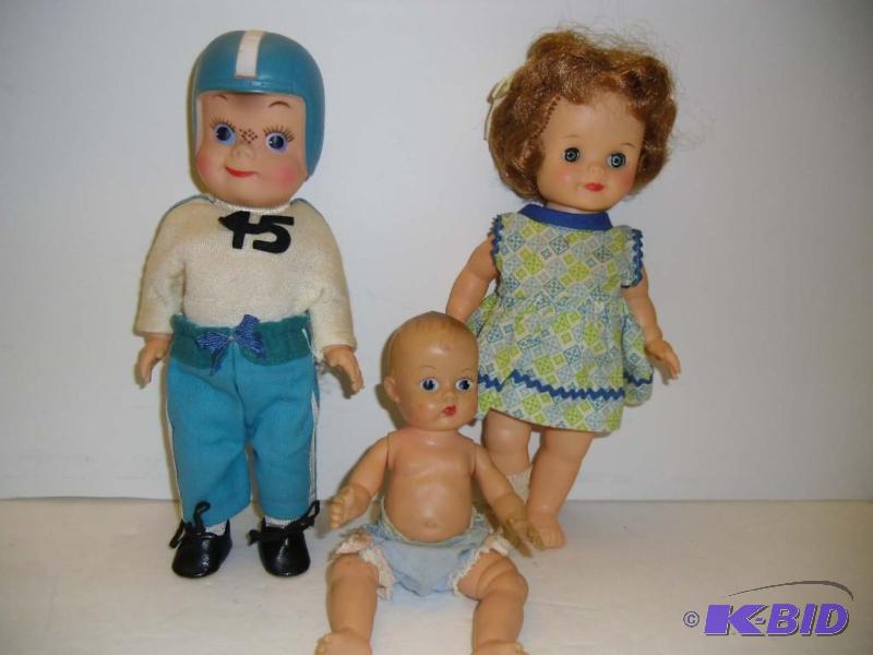 lot 20007 image: Vintage Dolls - Effanbee Football Player  Fluffy  Vogue Baby Doll Ginette