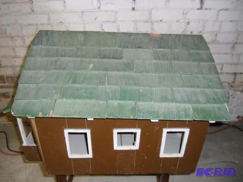 lot 20038 image: Large Vintage Hand Crafted Doll House with Furniture 18 tall