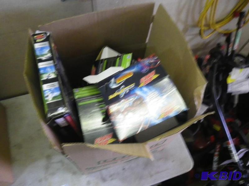 air hogs lot...