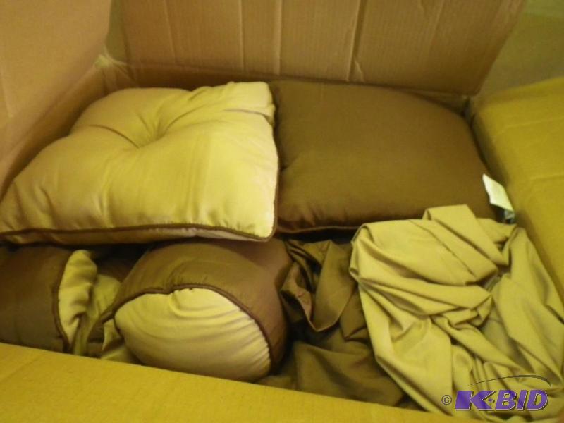 30 pc comforter set...