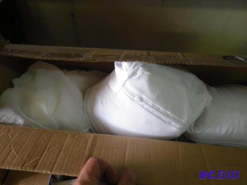 pillow and dust ruffle...