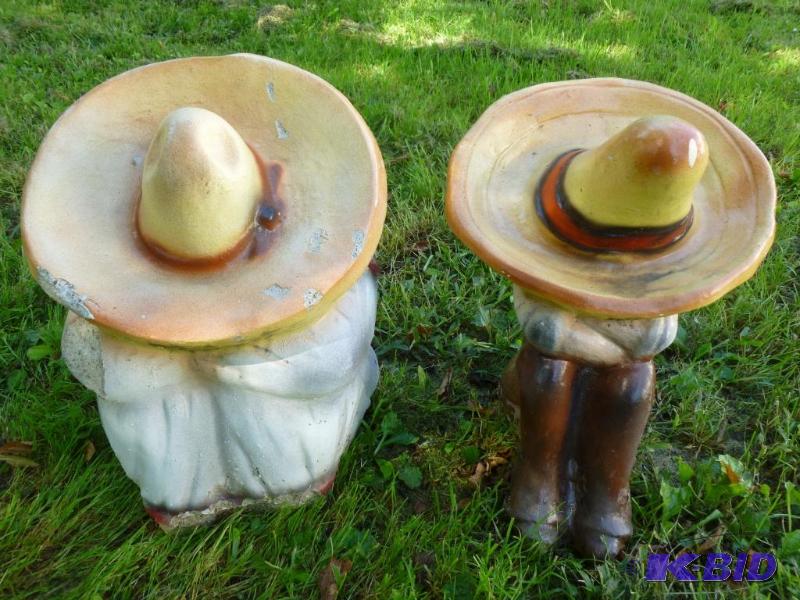 Lot of two large Mexican themed cement yard d...