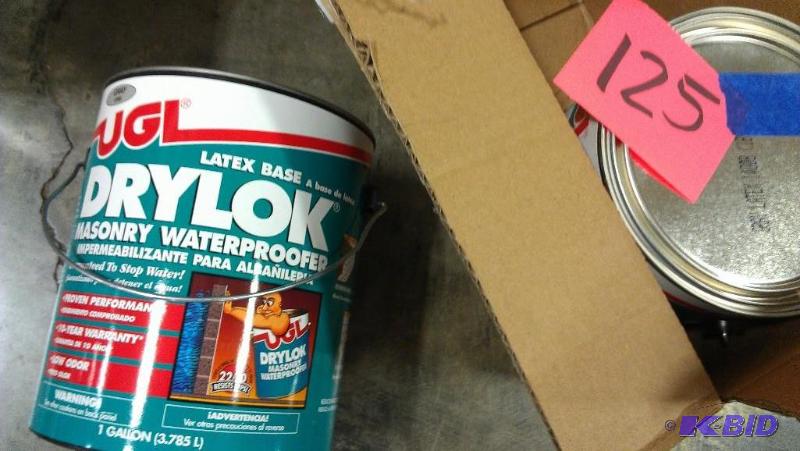 2 Gallons DRYLOK Masonry waterproofer.. New c...