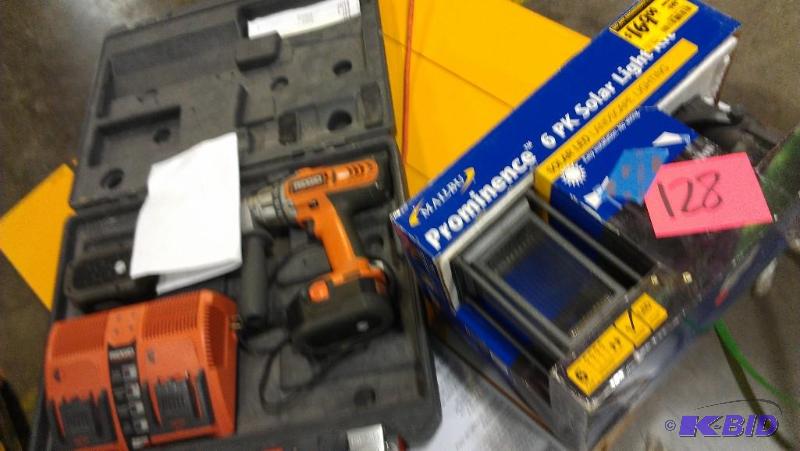 RIGID Cordless drill, Charger and batteries. ...