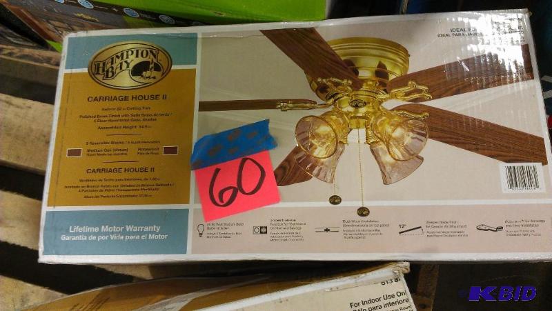 Ceiling Fan with lights. 52&quot Hampton Bay...