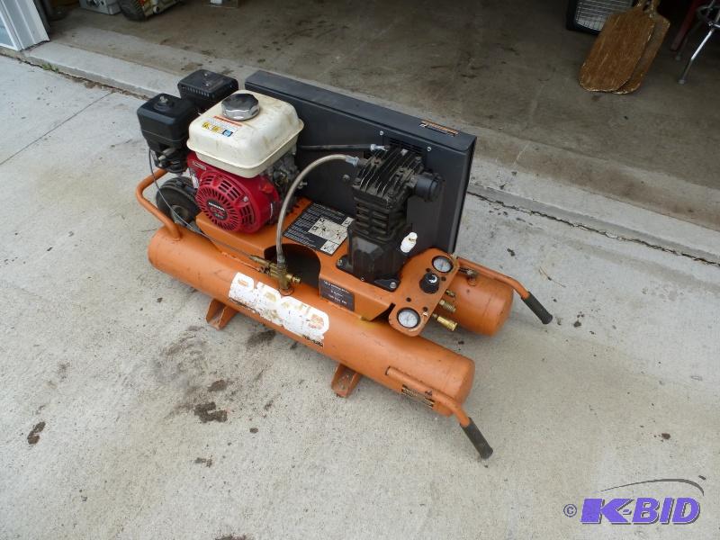 lot 13 image: Rigid&nbspair compressor Model# GP90135A Ha...