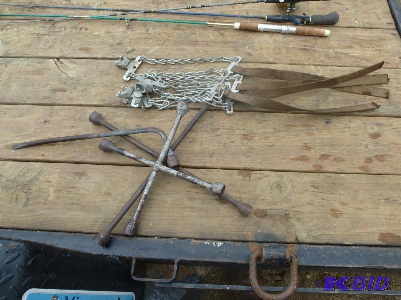 lot 18 image: T Bar tire wrenches and tire chains 2 T bars...