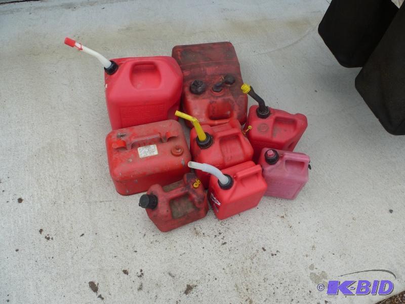 lot 23 image: Gas cans 8 assorted gas cans All one price....