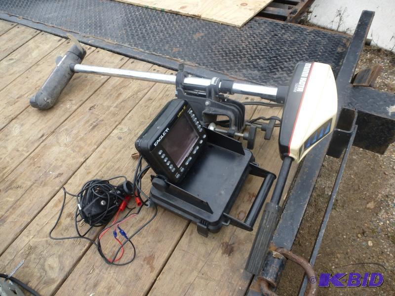 lot 30 image: Eagle Fish locator with trolling motor Minko...