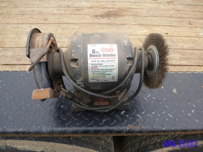 lot 44 image: Quality Tool bench grinder Dual station, 6&q...